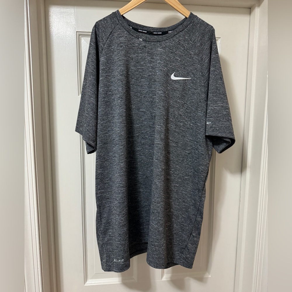 New Nike Swim Dri Fit Tee Size XL